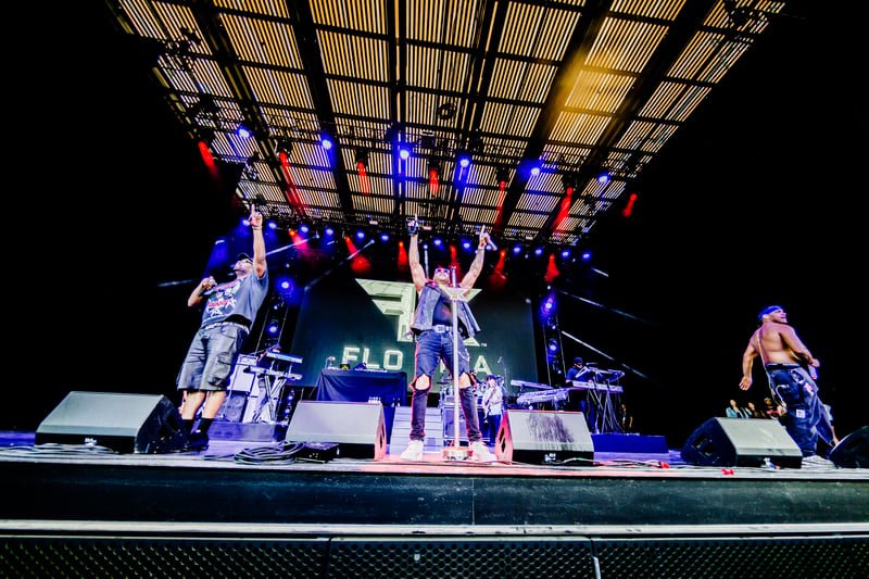 Flo Rida live at Freedom Mobile Arch, Vancouver, 2026-07-09 - concert photo 19 of 19