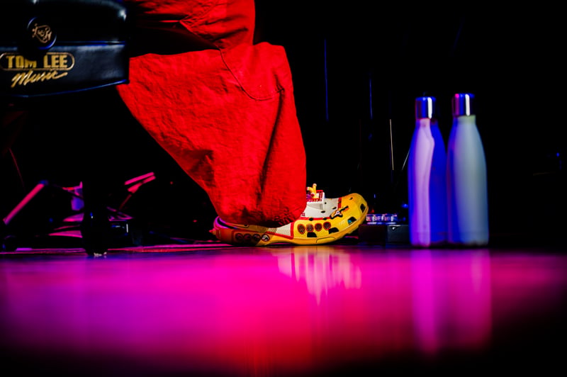 Jacob Collier live at Orpheum Theatre, Vancouver, 2026-04-10 - concert photo 17 of 32