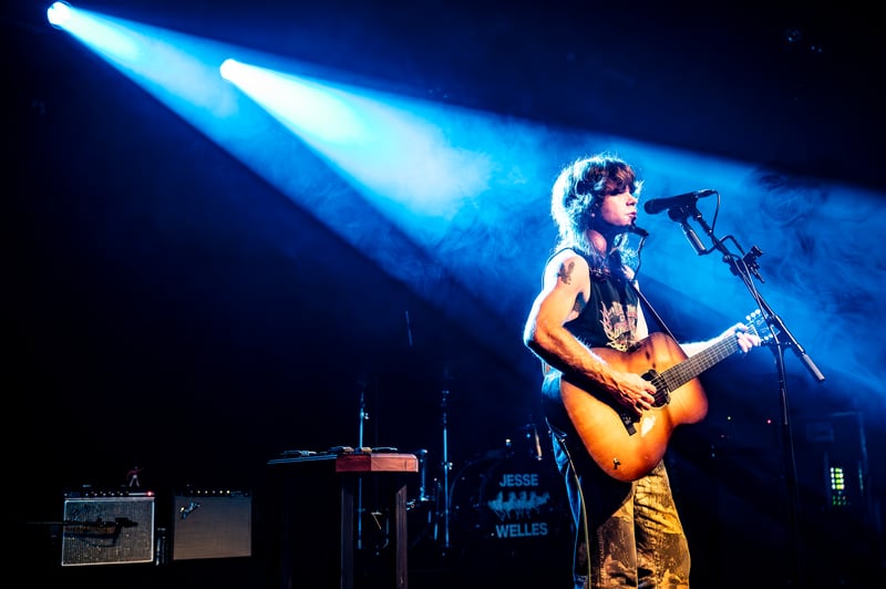 Jesse Welles live at Commodore Ballroom, Vancouver, 2026-03-19 - concert photo 11 of 16