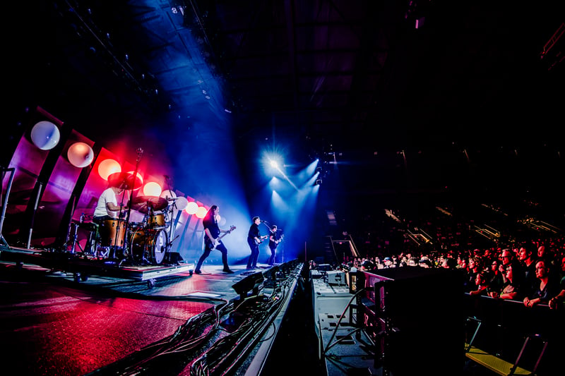 Jimmy Eat World live at Doug Mitchell Thunderbird Sports Centre, Vancouver, 2026-07-19 - concert photo 5 of 23