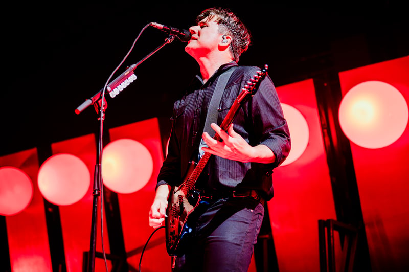 Jimmy Eat World live at Doug Mitchell Thunderbird Sports Centre, Vancouver, 2026-07-19 - concert photo 2 of 23