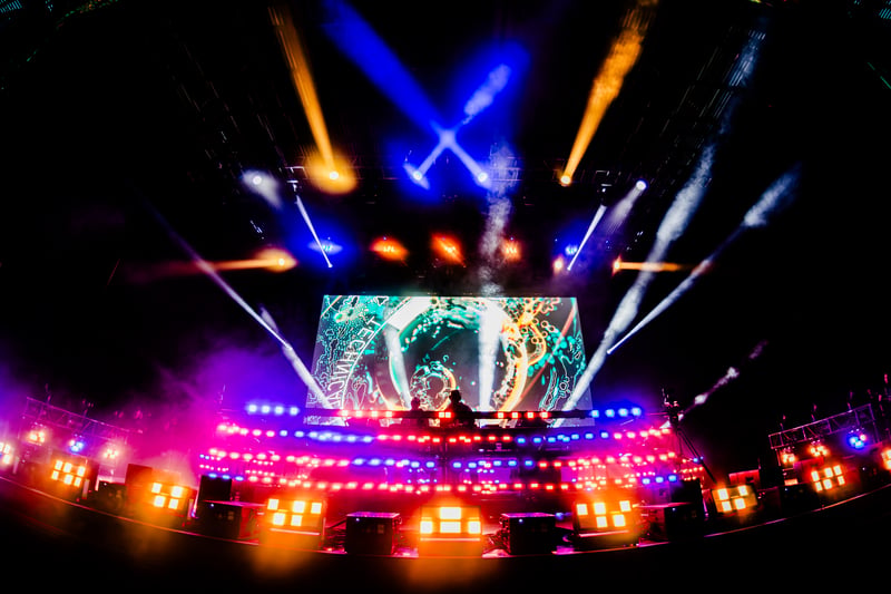 Kx5 (Kaskade + Deadmau5) live at Freedom Mobile Arch, Vancouver, 2026-07-17 - concert photo 13 of 15