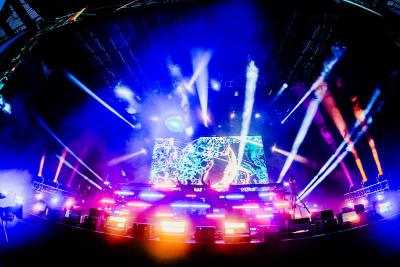 Kx5 (Kaskade + Deadmau5) live at Freedom Mobile Arch, Vancouver, 2026-07-17 - concert photo 15 of 15