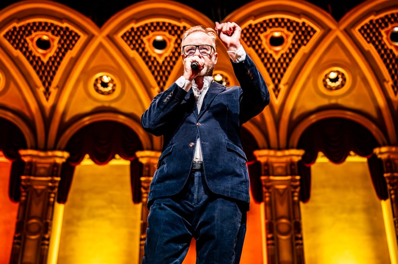 Matt Berninger live at Orpheum Theatre, Vancouver, 2026-03-10 - concert photo 4 of 13
