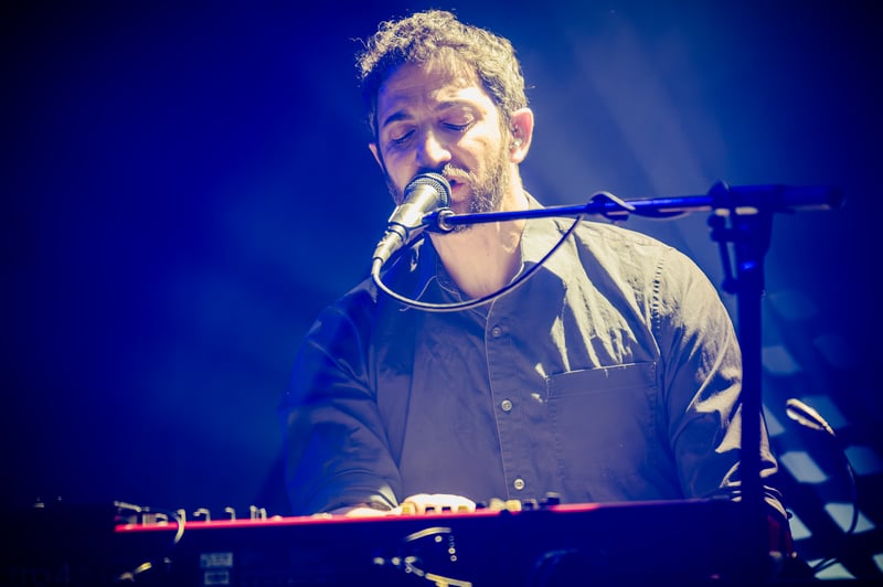 Sam Roberts Band live at Commodore Ballroom, Vancouver, 2026-04-16 - concert photo 9 of 14