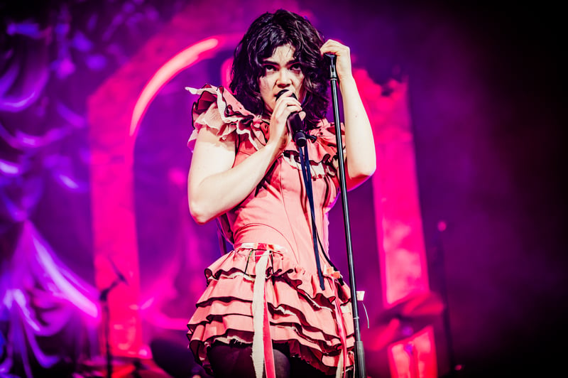 The Last Dinner Party live at Orpheum Theatre, Vancouver, 2026-05-19 - concert photo 3 of 36