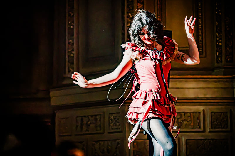 The Last Dinner Party live at Orpheum Theatre, Vancouver, 2026-05-19 - concert photo 11 of 36