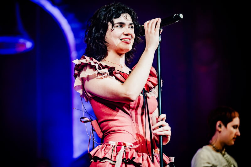The Last Dinner Party live at Orpheum Theatre, Vancouver, 2026-05-19 - concert photo 18 of 36