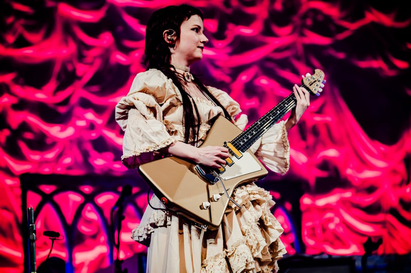 The Last Dinner Party live at Orpheum Theatre, Vancouver, 2026-05-19 - concert photo 33 of 36