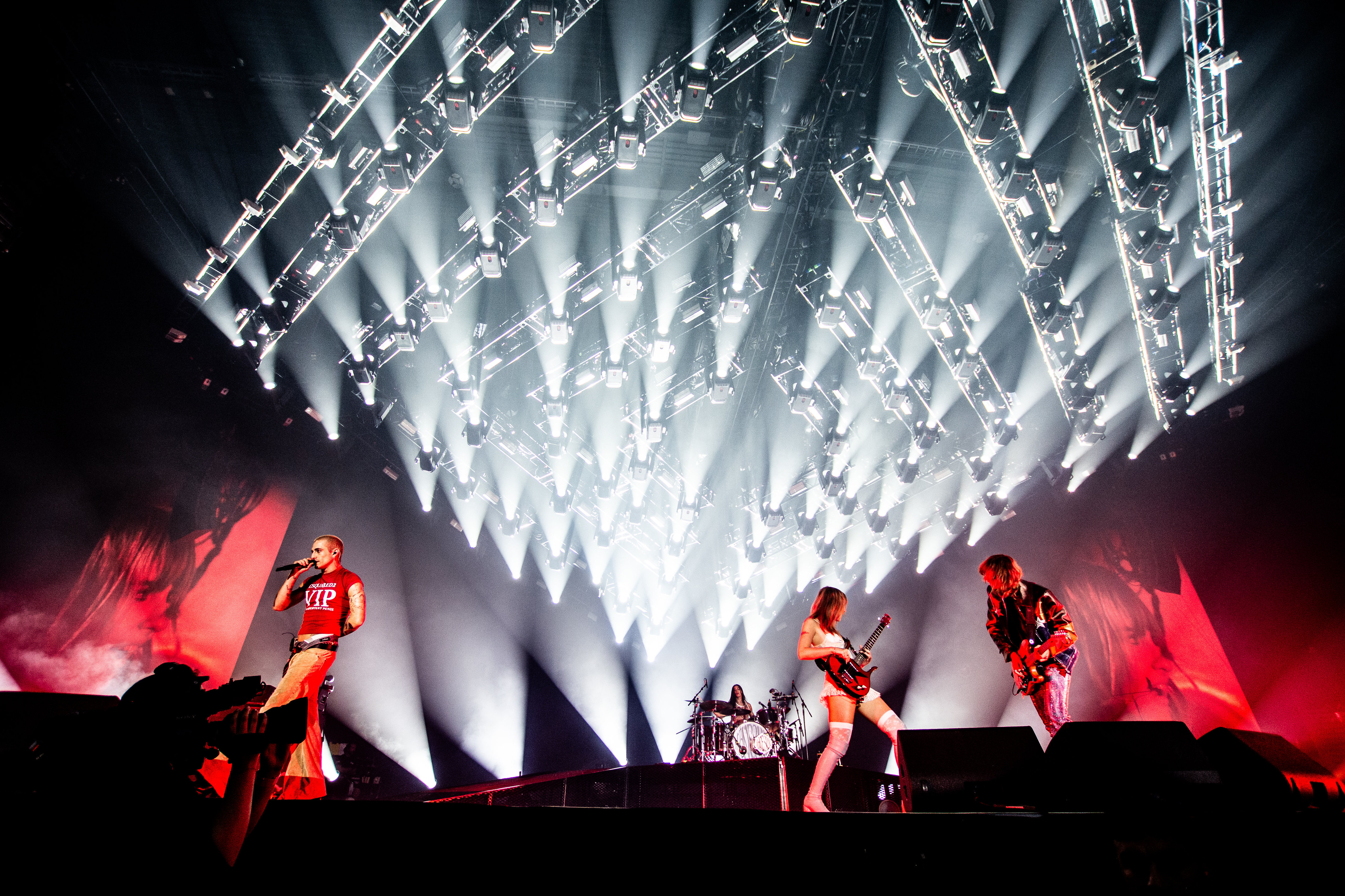 Måneskin at Doug Mitchell Thunderbird Sports Centre - concert review photo