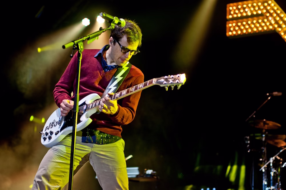 Weezer Bring The Gathering to Vancouver: Rogers Arena, September 2026
