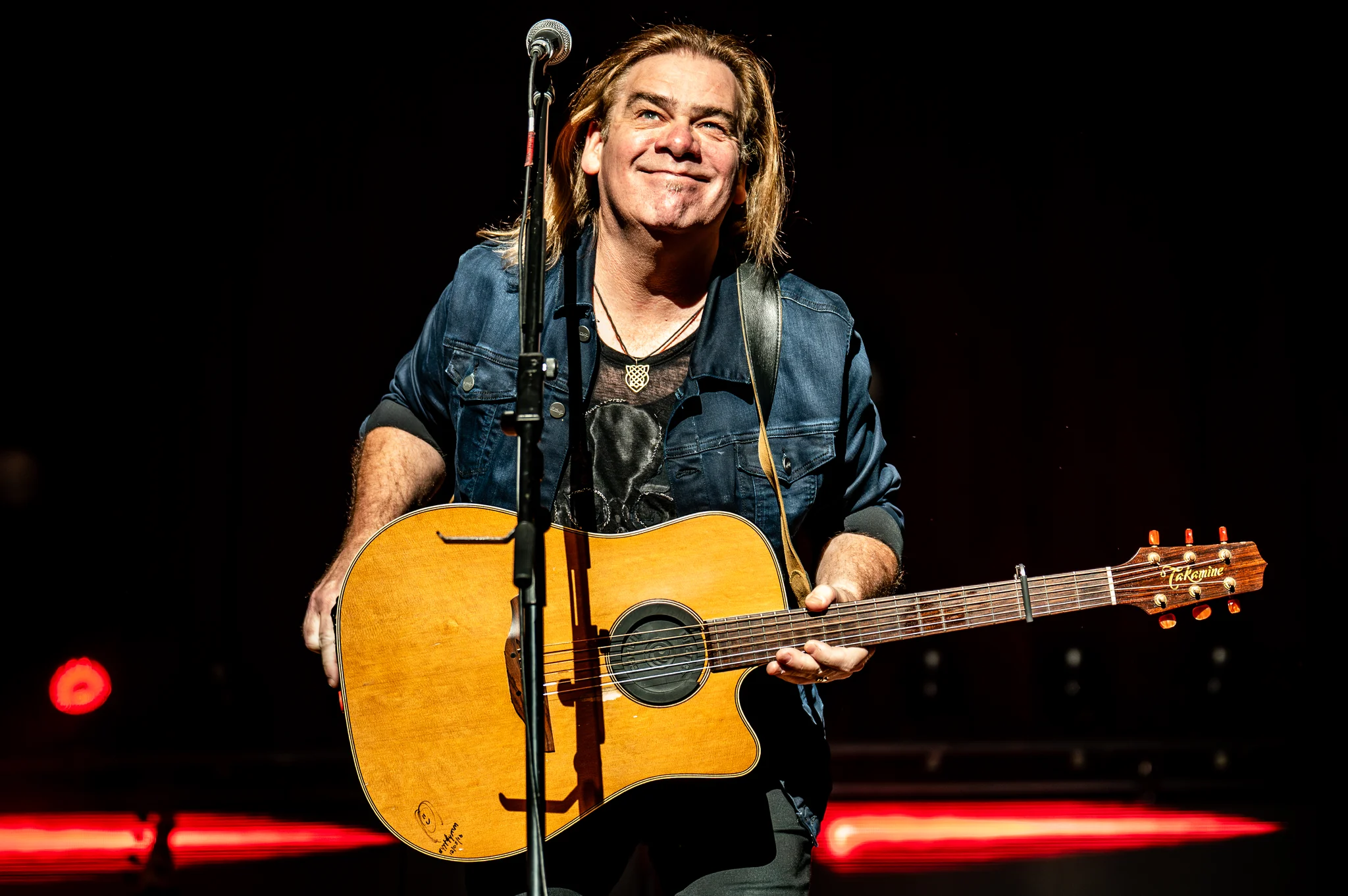 Alan Doyle performing at Orpheum Theatre, Vancouver, BC - concert photography by Michael Caswell