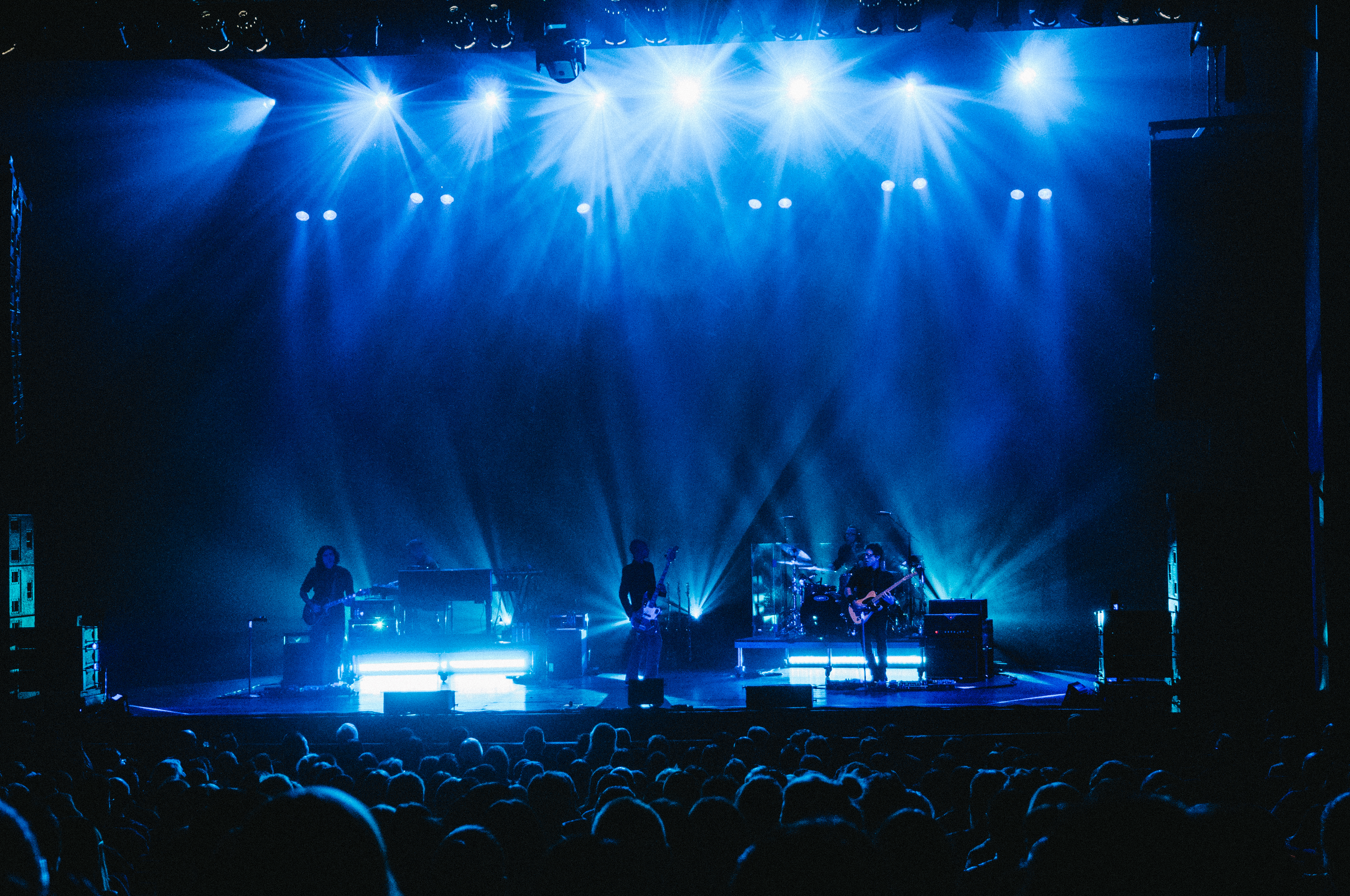 Alanis Morissette performing at Centre For The Arts, Vancouver - concert photography by Michael Caswell