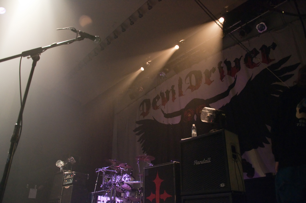 DevilDriver performing at Rickshaw Theatre, Vancouver - concert photography by Michael Caswell