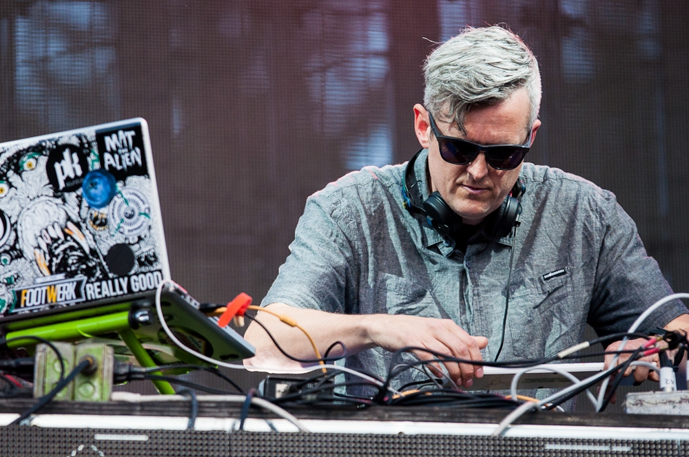 Mat The Alien performing at Squamish Festival, Vancouver - concert photography by Michael Caswell