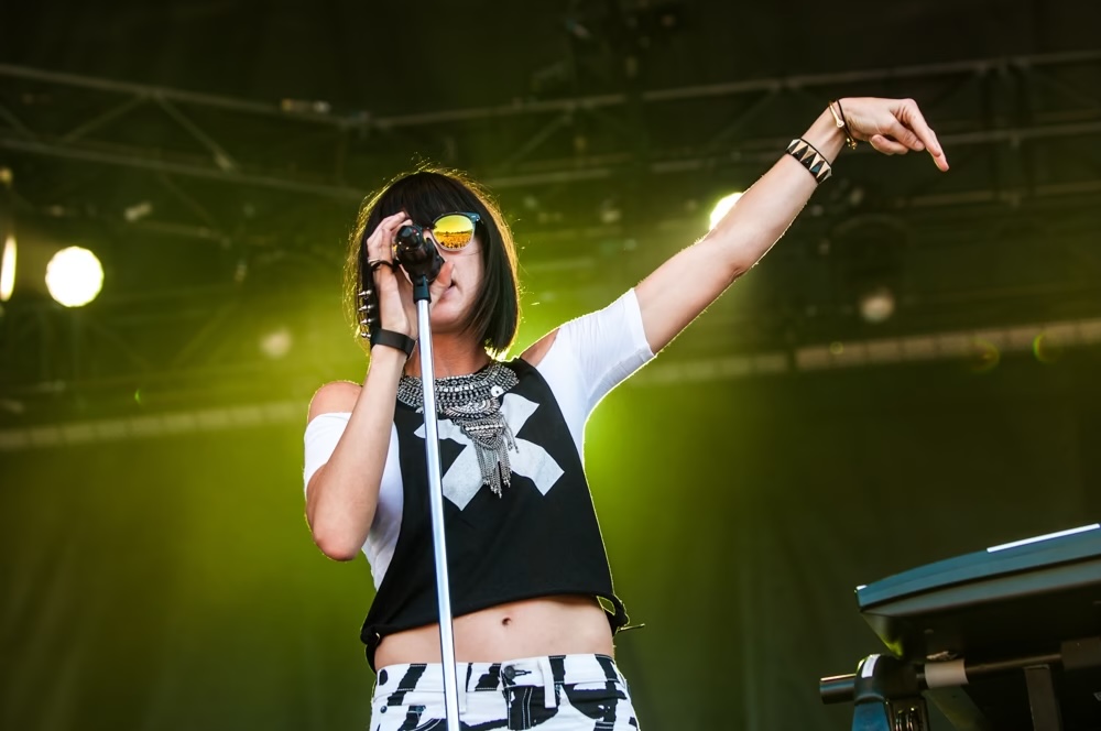 Phantogram performing at Squamish Festival, Vancouver - concert photography by Michael Caswell