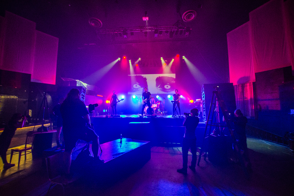 Actors performing at Rickshaw Theatre, Vancouver - concert photography by Michael Caswell