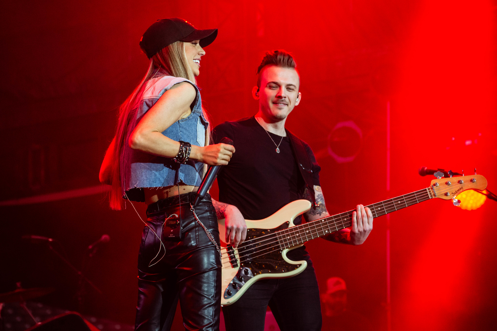 Alli Walker performing at Coast City Country, Vancouver - concert photography by Michael Caswell