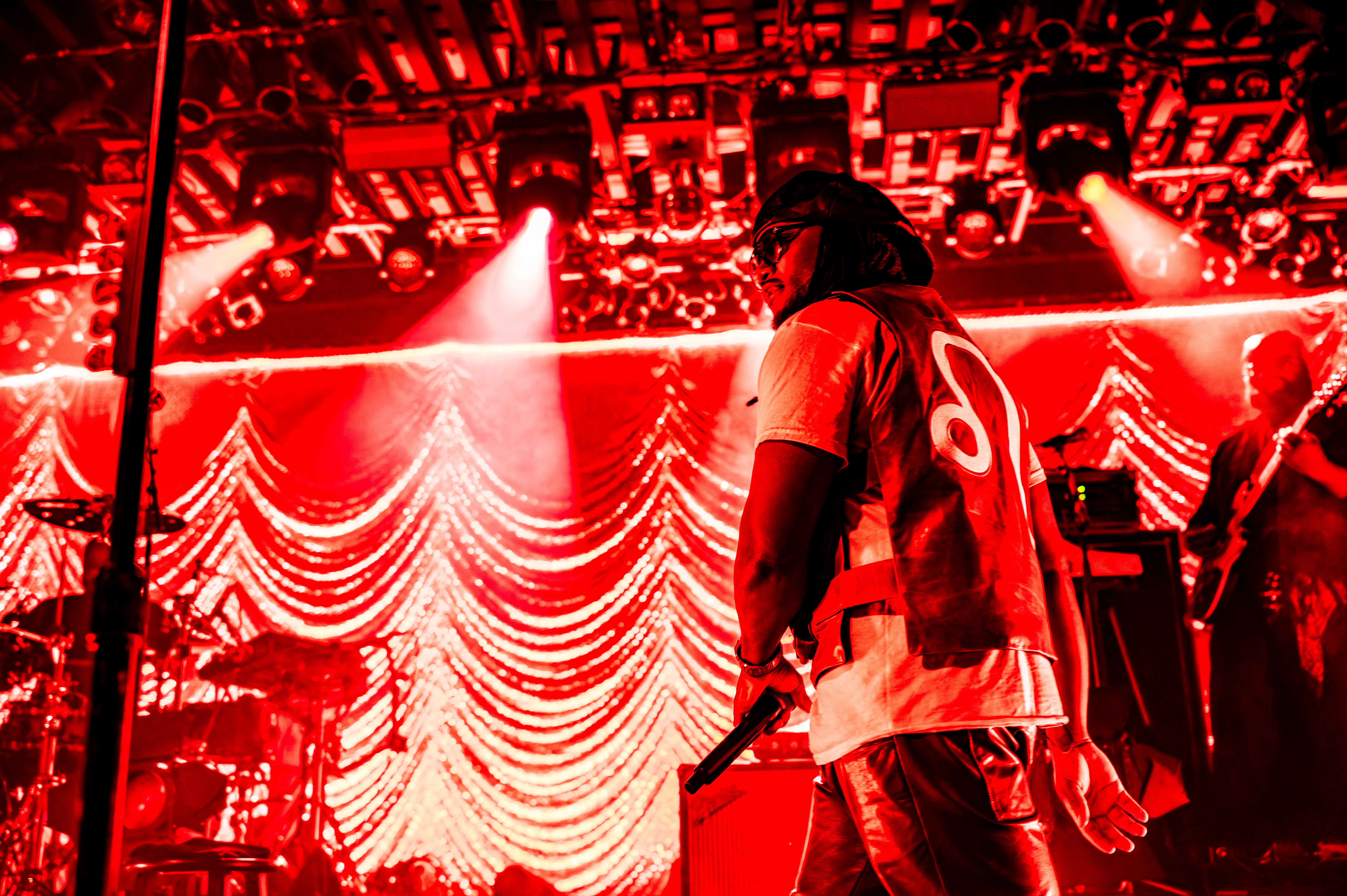 Leon Thomas performing at Commodore Ballroom, Vancouver - concert photography by Michael Caswell