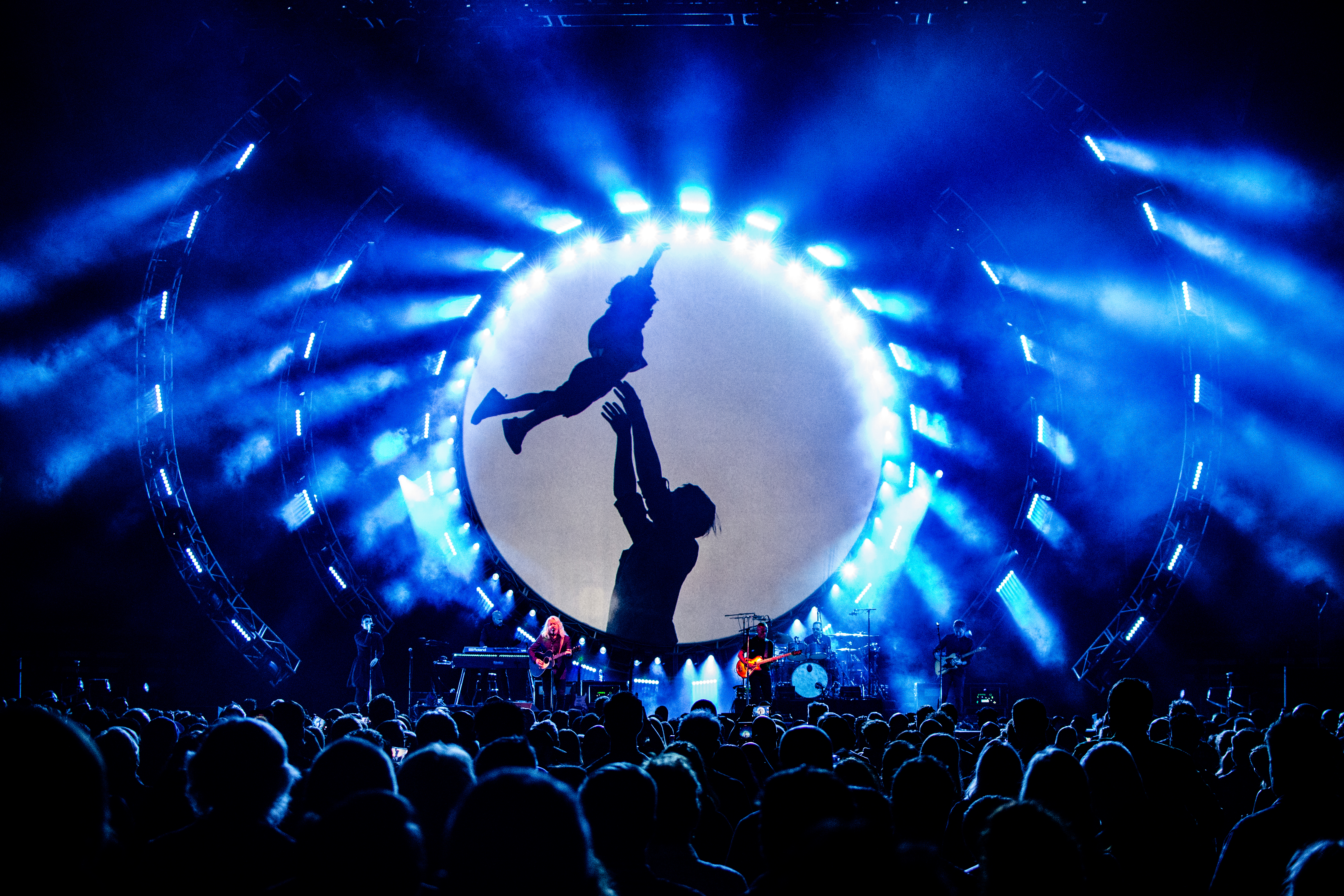 Tears For Fears performing at Rogers Arena, Vancouver - concert photography by Michael Caswell