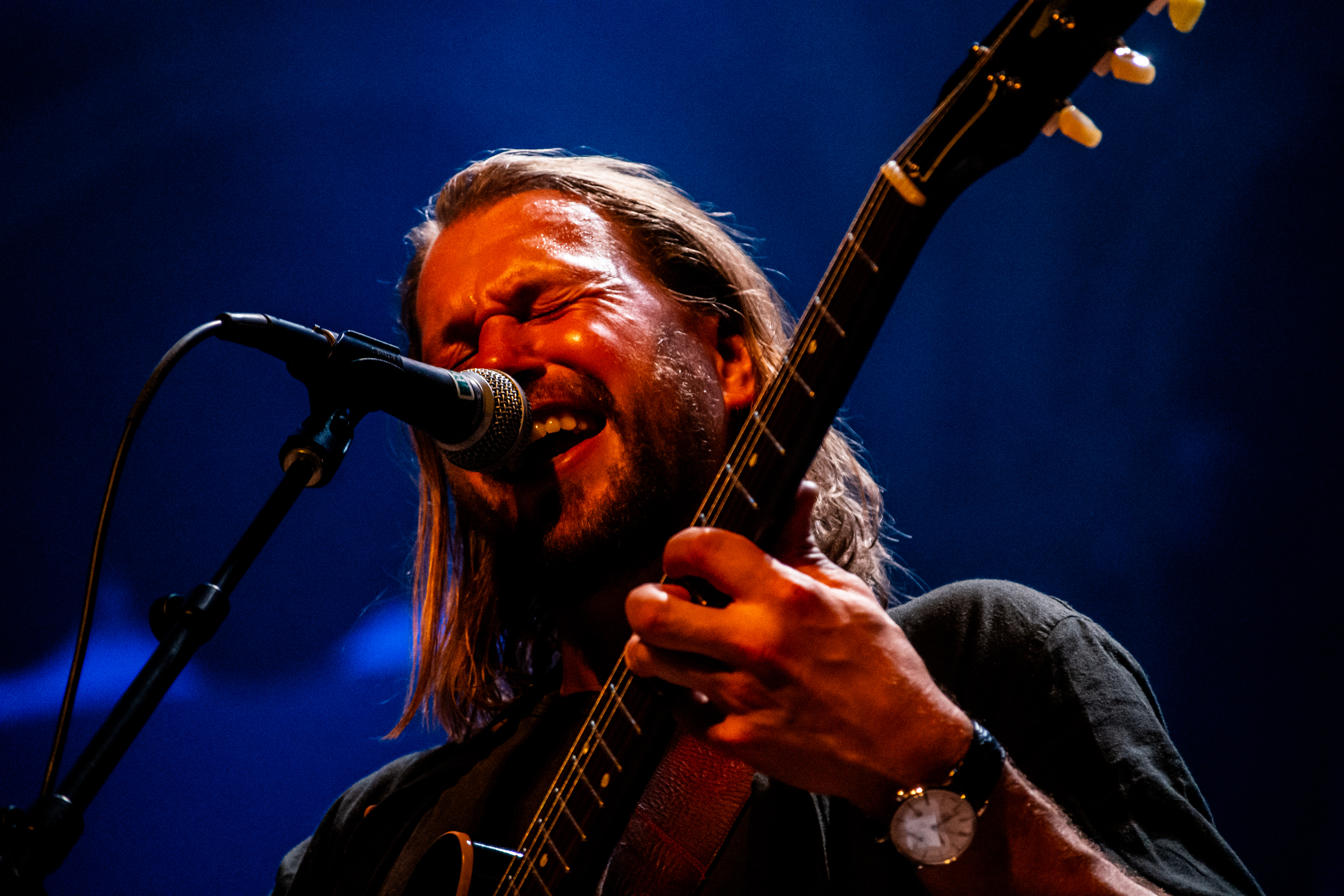 The Teskey Brothers performing at Orpheum Theatre, Vancouver - concert photography by Michael Caswell