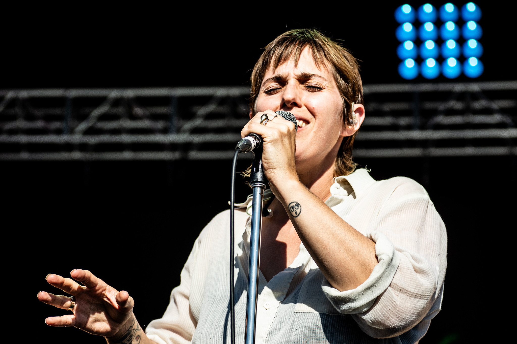 U.S. Girls performing at Rifflandia, Vancouver - concert photography by Michael Caswell