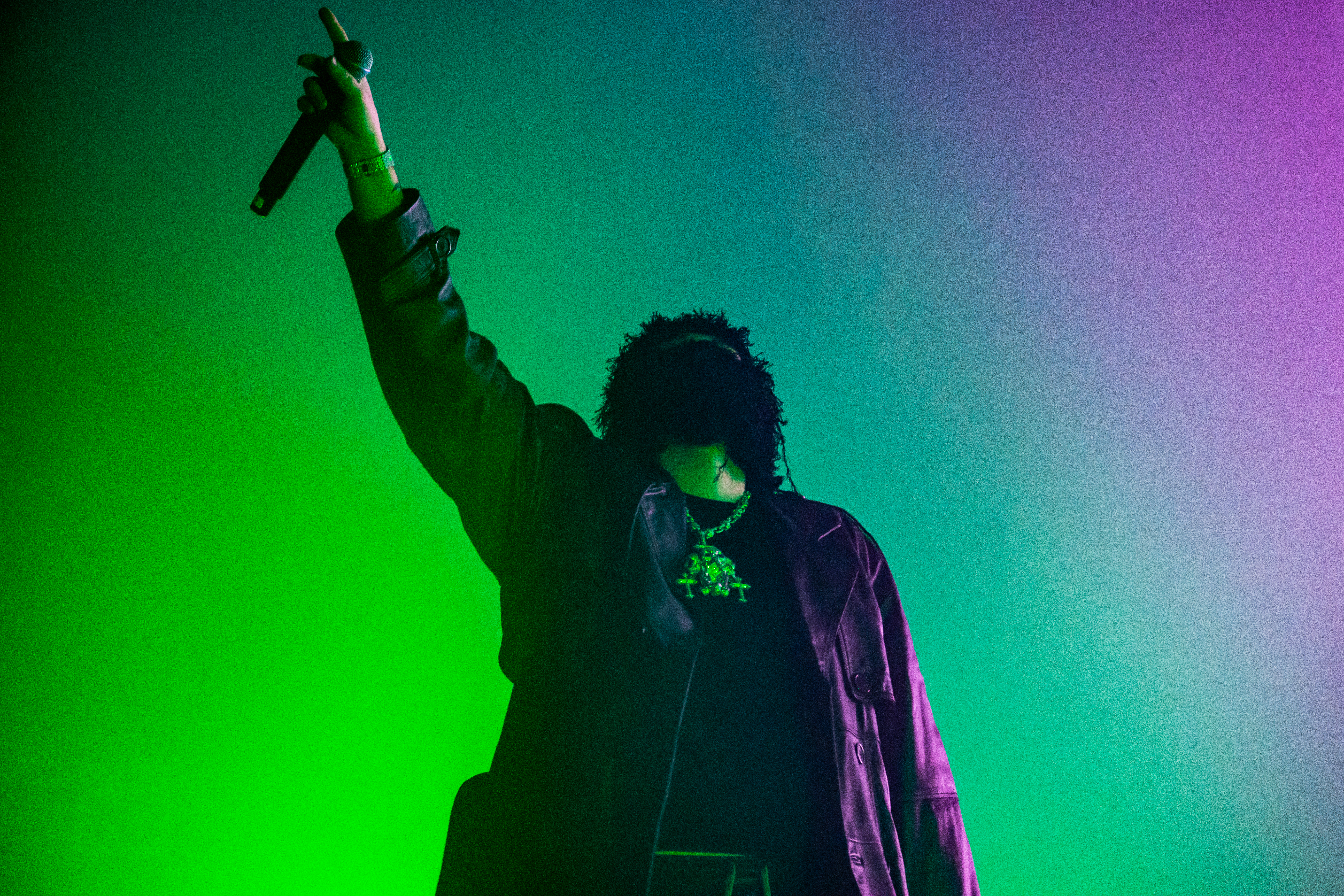 Yeat performing at PNE Forum, Vancouver - concert photography by Michael Caswell