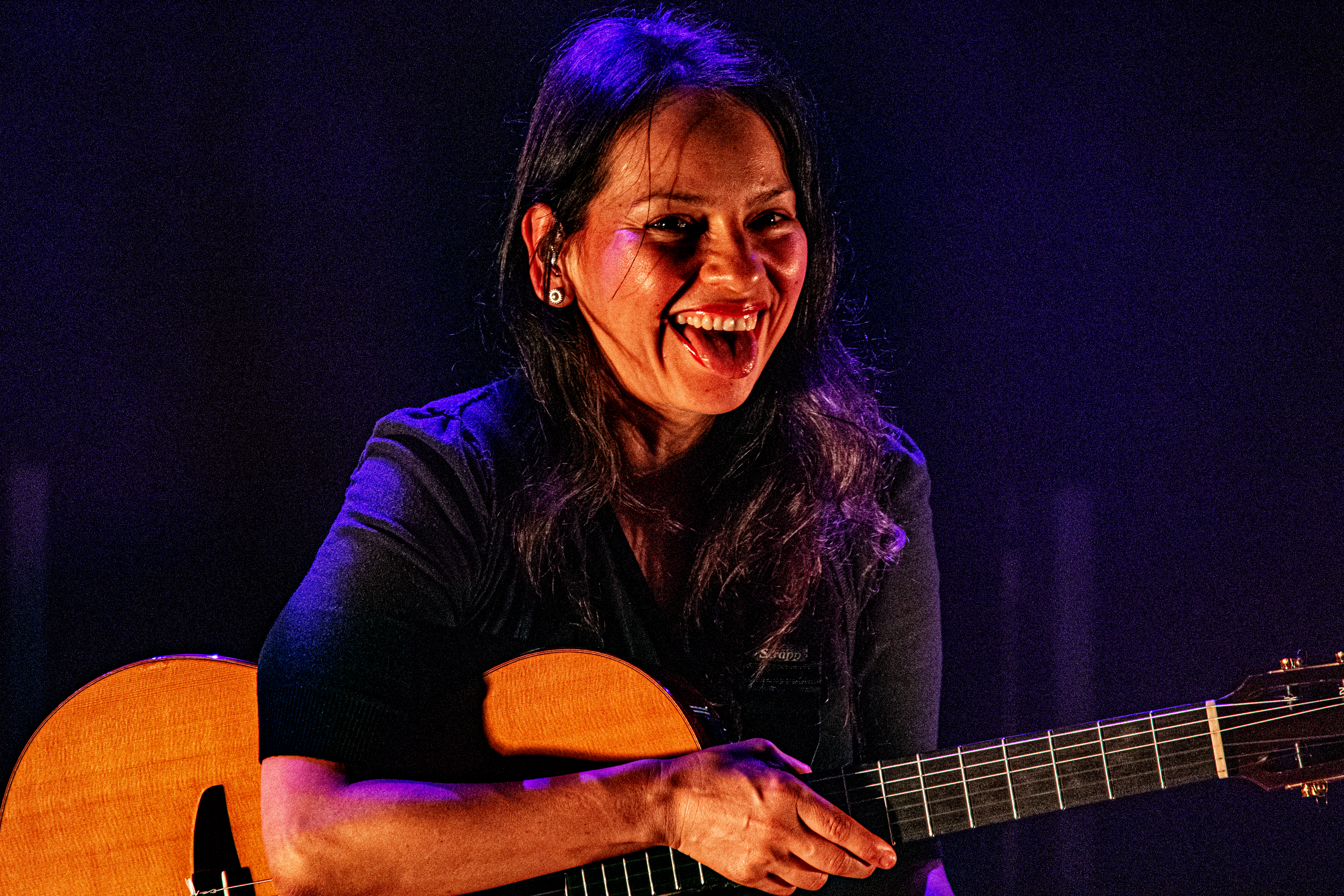 Rodrigo y Gabriela performing at Vogue Theatre, Vancouver - concert photography by Michael Caswell