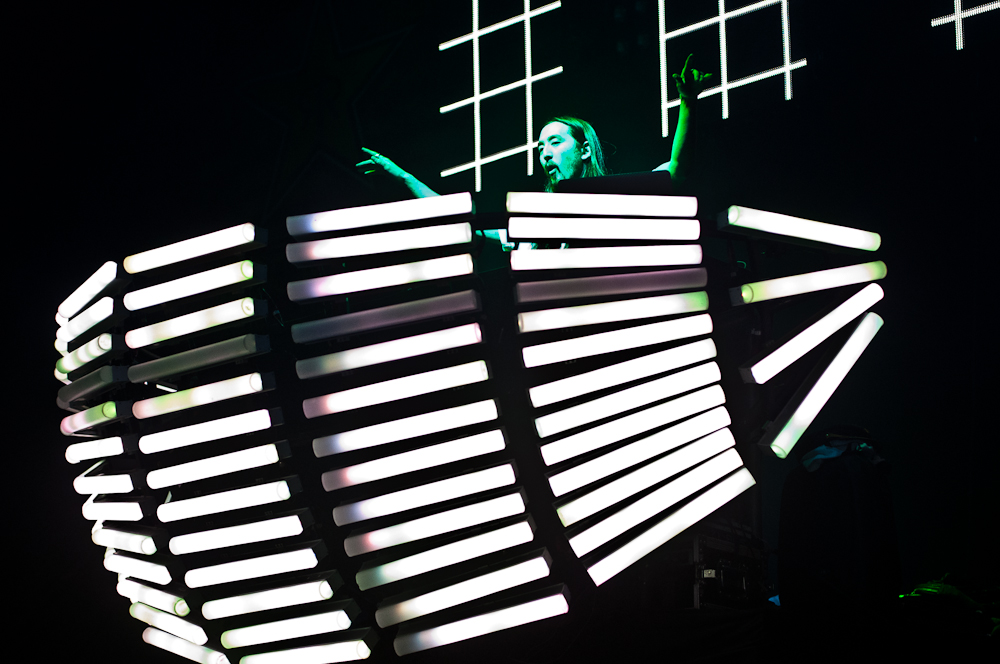 Steve Aoki performing at PNE Forum, Vancouver - concert photography by Michael Caswell