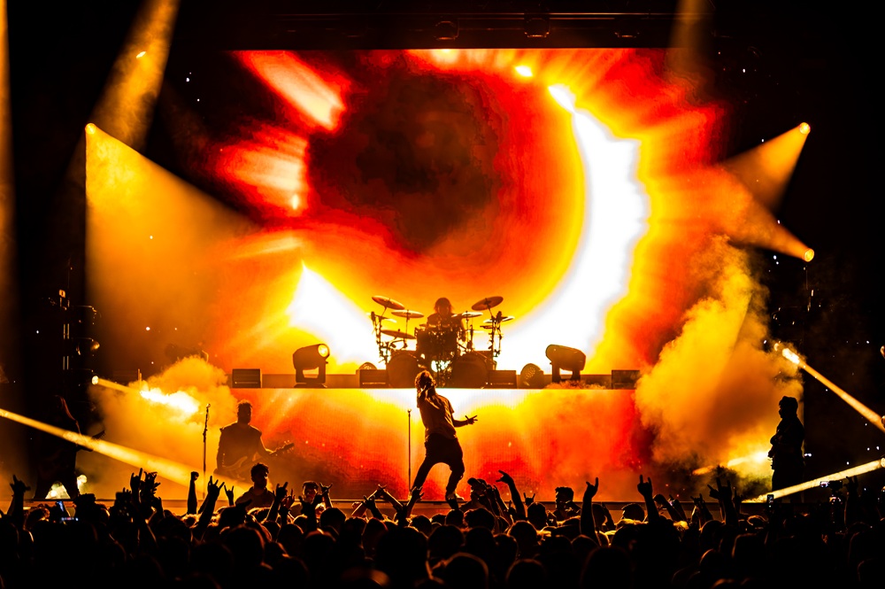 Review: Lorna Shore w/ The Black Dahlia Murder & Shadow Of Intent @ Doug Mitchell Thunderbird Sports Centre – Oct 18 2025