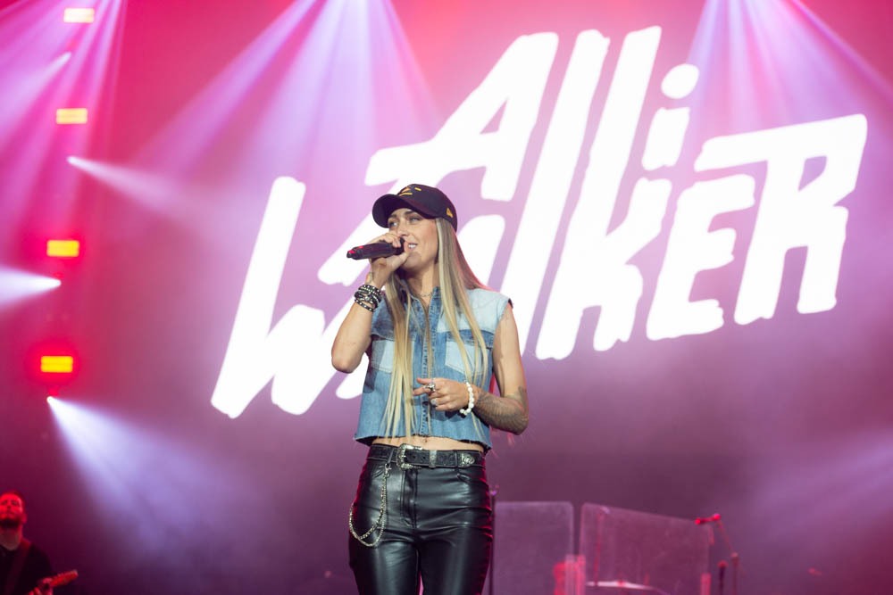 Alli Walker @ Coast City Country - Apr 20 2024