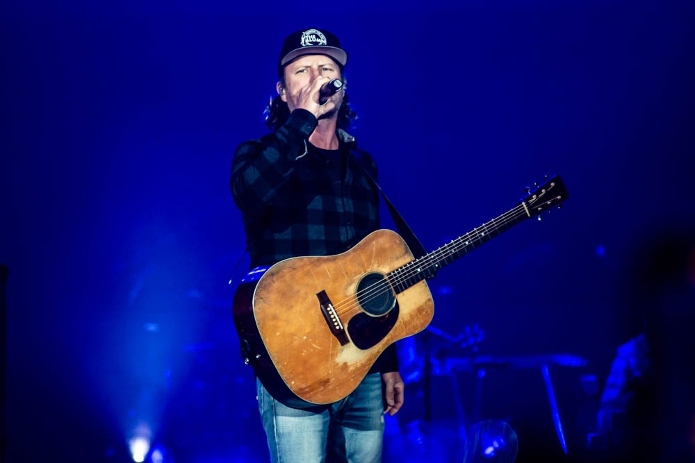 Dierks Bentley @ Coast City Country - Apr 20 2024