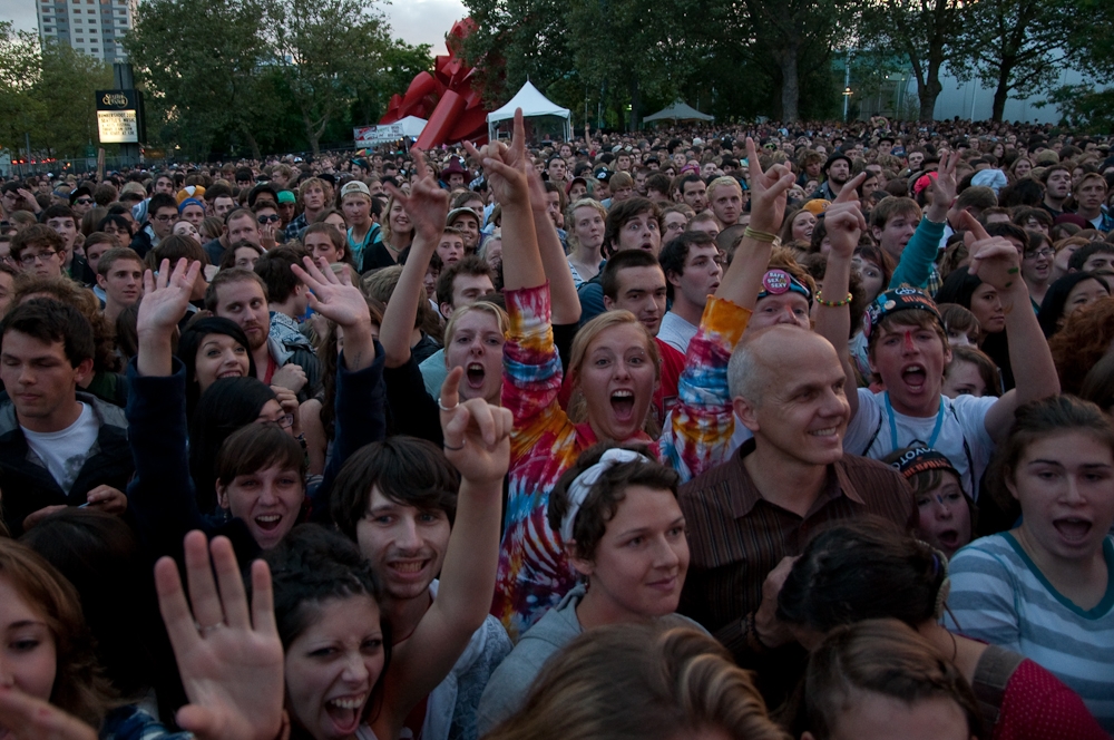 Edward Sharpe And The Magnetic Zeros @ Bumbershoot