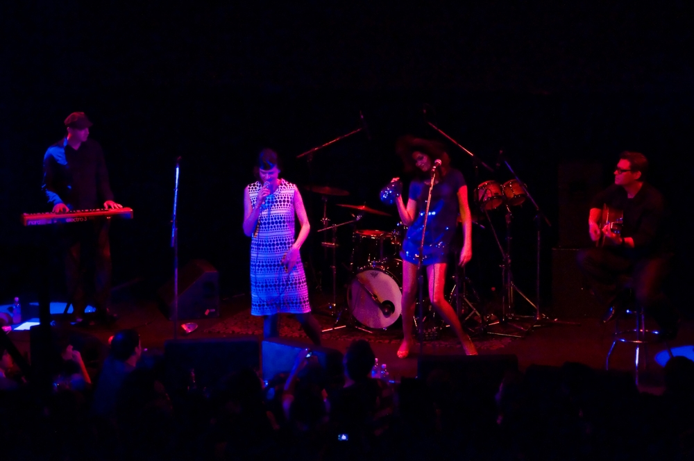 Nouvelle Vague @ VENUE