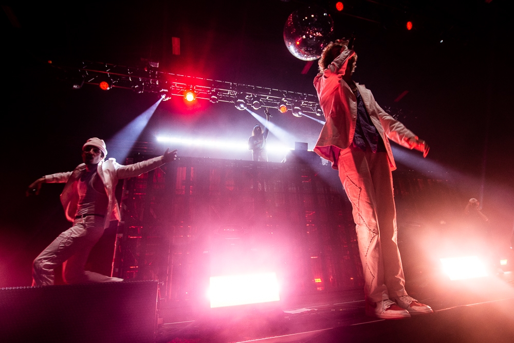 CONCERT REVIEW: YUNG GRAVY AND BBNO$ AT PNE FORUM - The